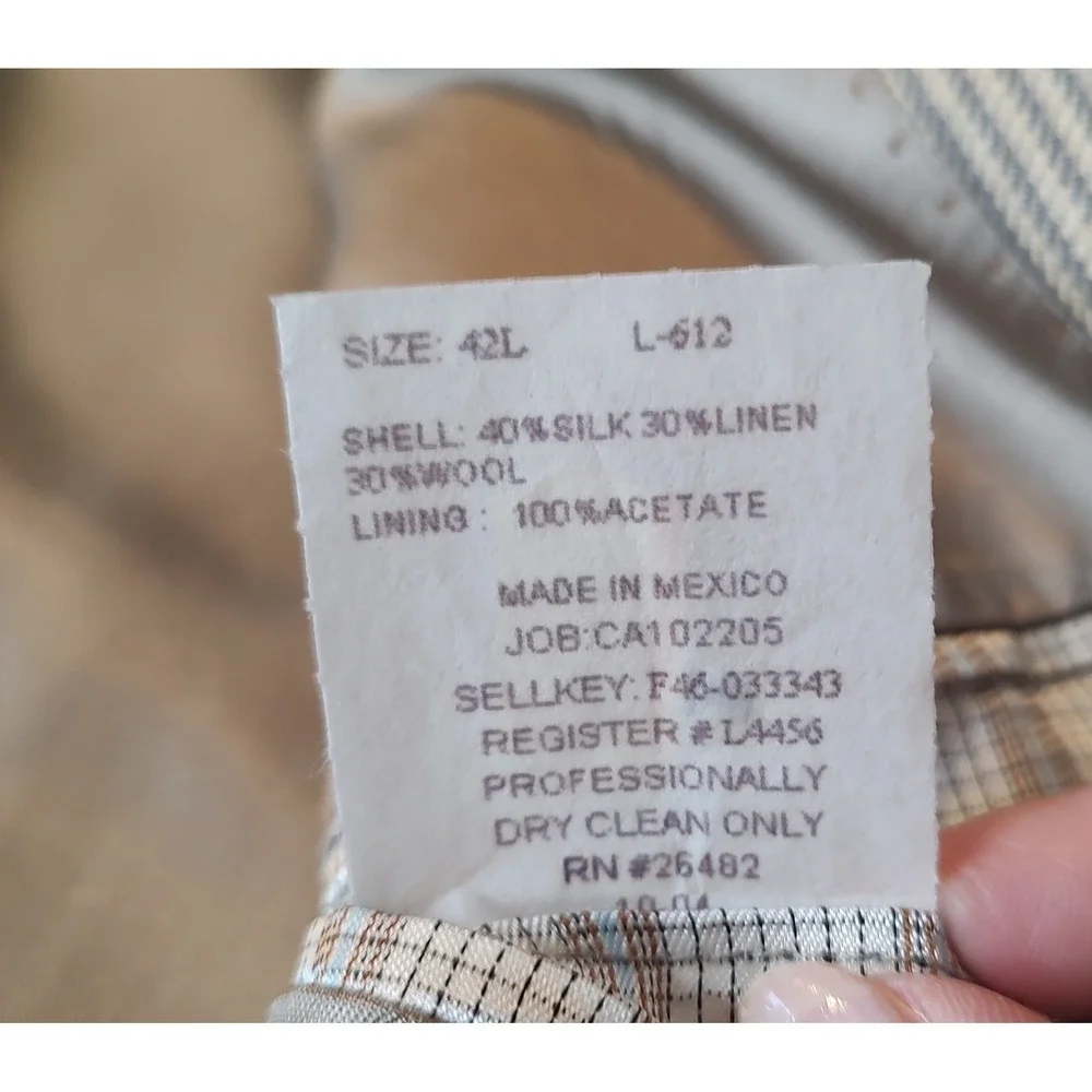 Gatsby blazer features